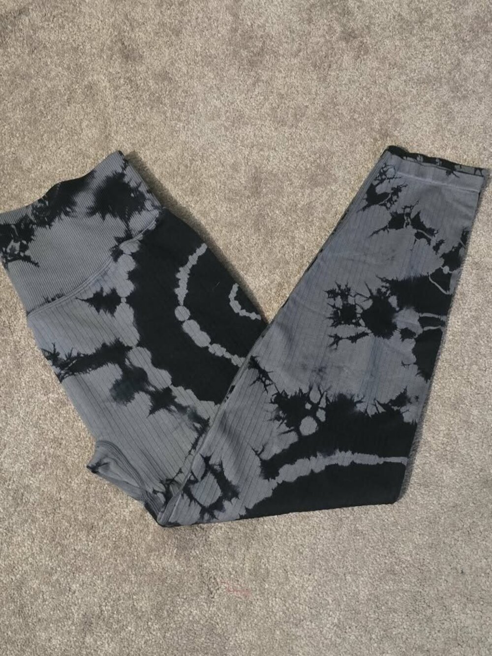 Pink Active  Victoria’s Secret – Leggings – Tie-Dyed Grey Ribbed – Size L